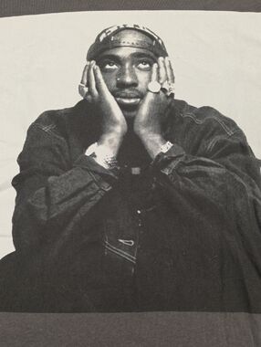 Tupac Small Grey and White Graphic Tee with Portrait Print Tee